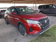2022 Nissan Kicks SV