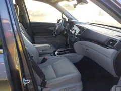 2022 Honda Pilot Touring 8-Passenger