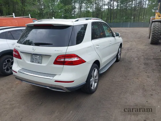 2012 Mercedes-Benz M 350