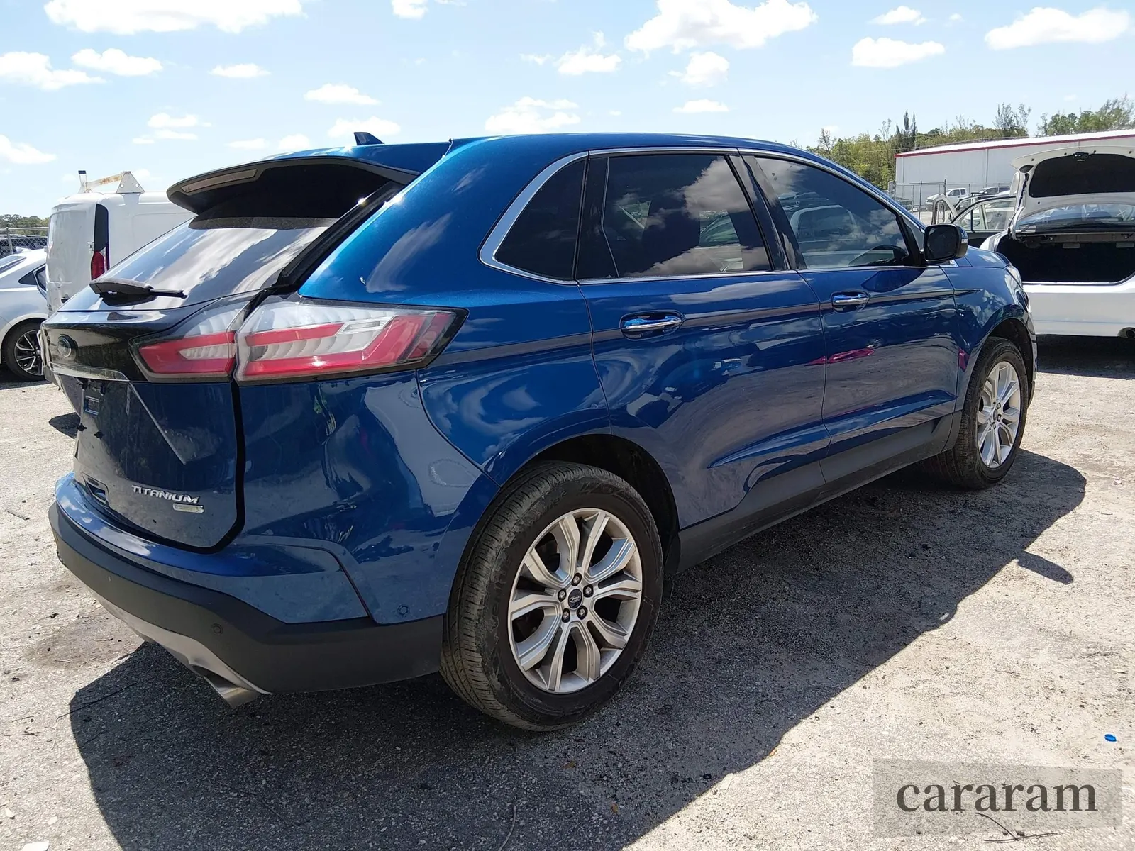 2020 Ford Edge Titanium