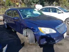 2013 Chrysler 200 Touring