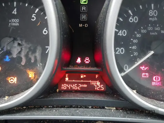 2014 Mazda 5 Sport