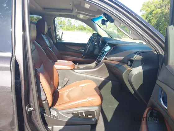 2018 Cadillac Escalade ESV Premium Luxury