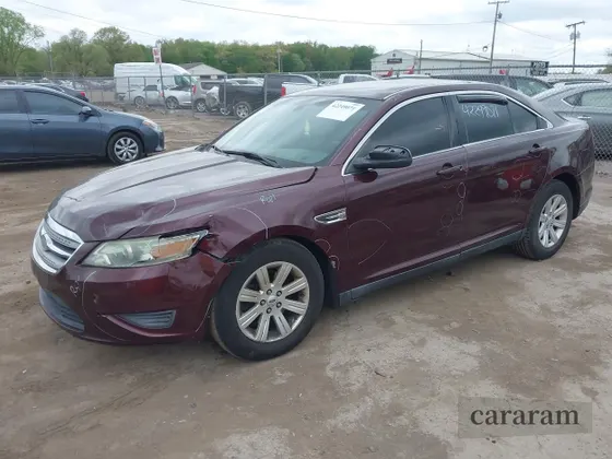 2011 Ford Taurus SE