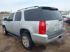 2011 GMC Yukon SLE