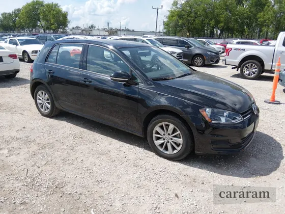 2016 Volkswagen Golf TSI S