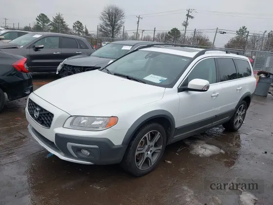 2015 Volvo XC70 T6 Platinum
