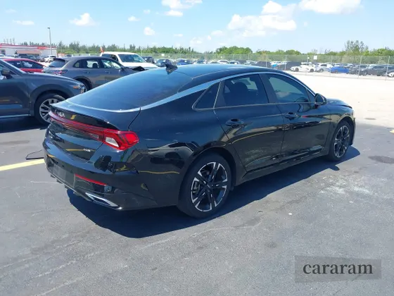 2024 Kia K5 GT-Line