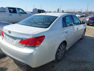 2011 Toyota Avalon