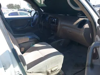 2003 Toyota Sequoia SR5