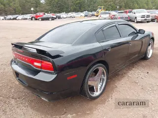 2012 Dodge Charger SE