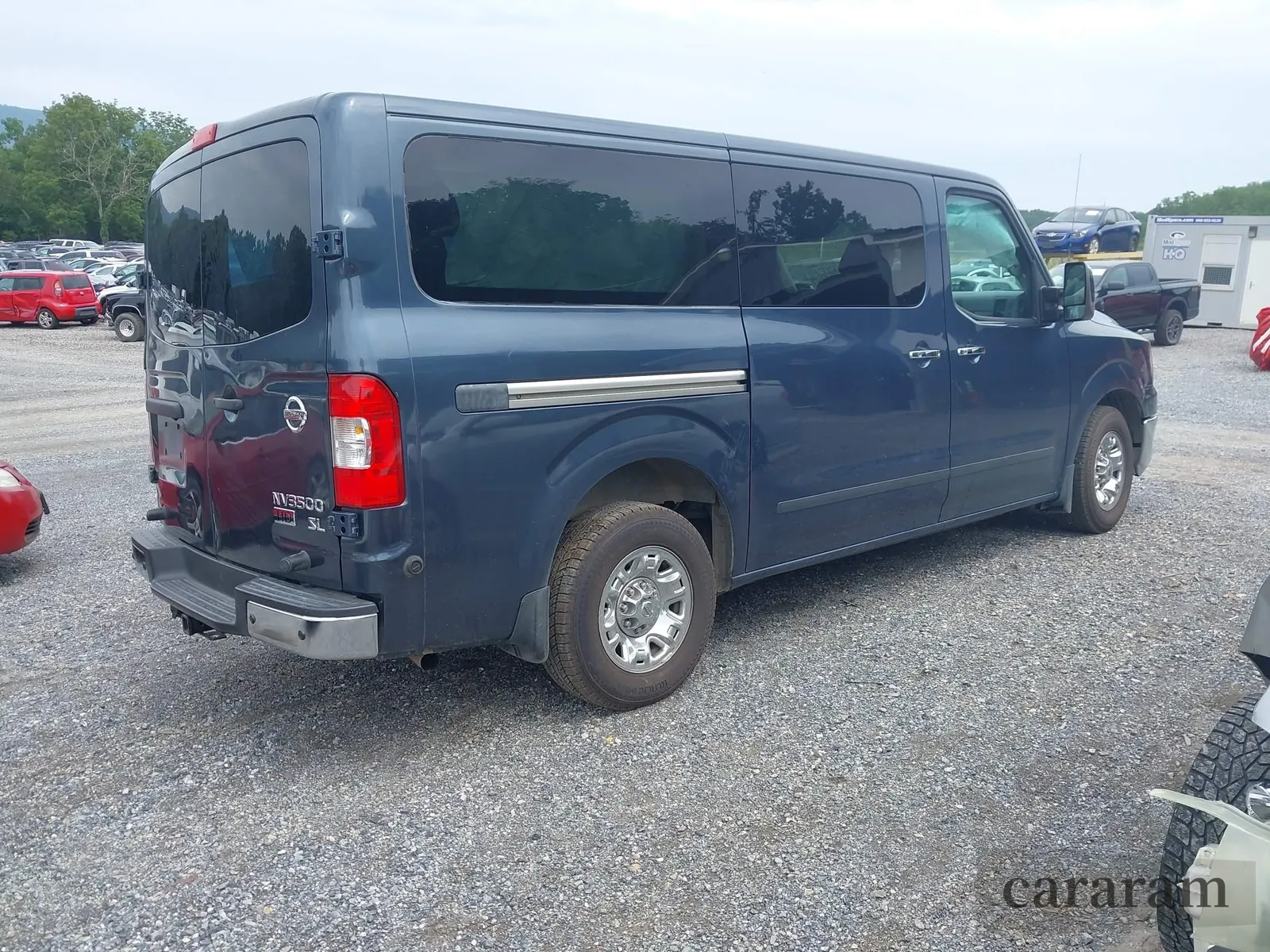 2013 Nissan NV SV