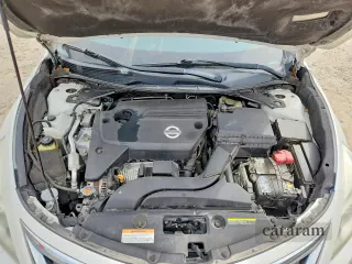 2015 Nissan Altima SV