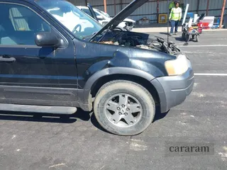 2004 Ford Escape XLT