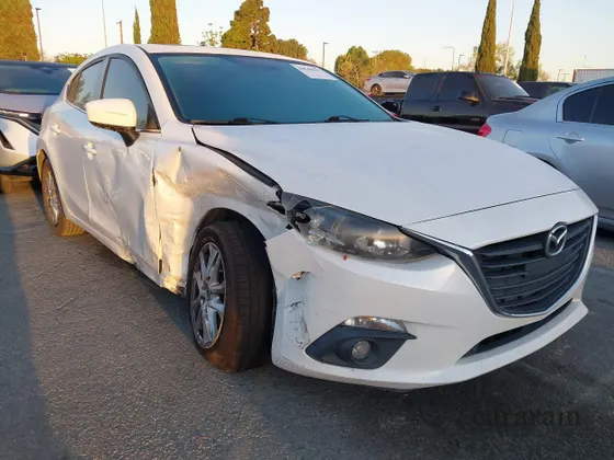 2015 Mazda 3 i Touring