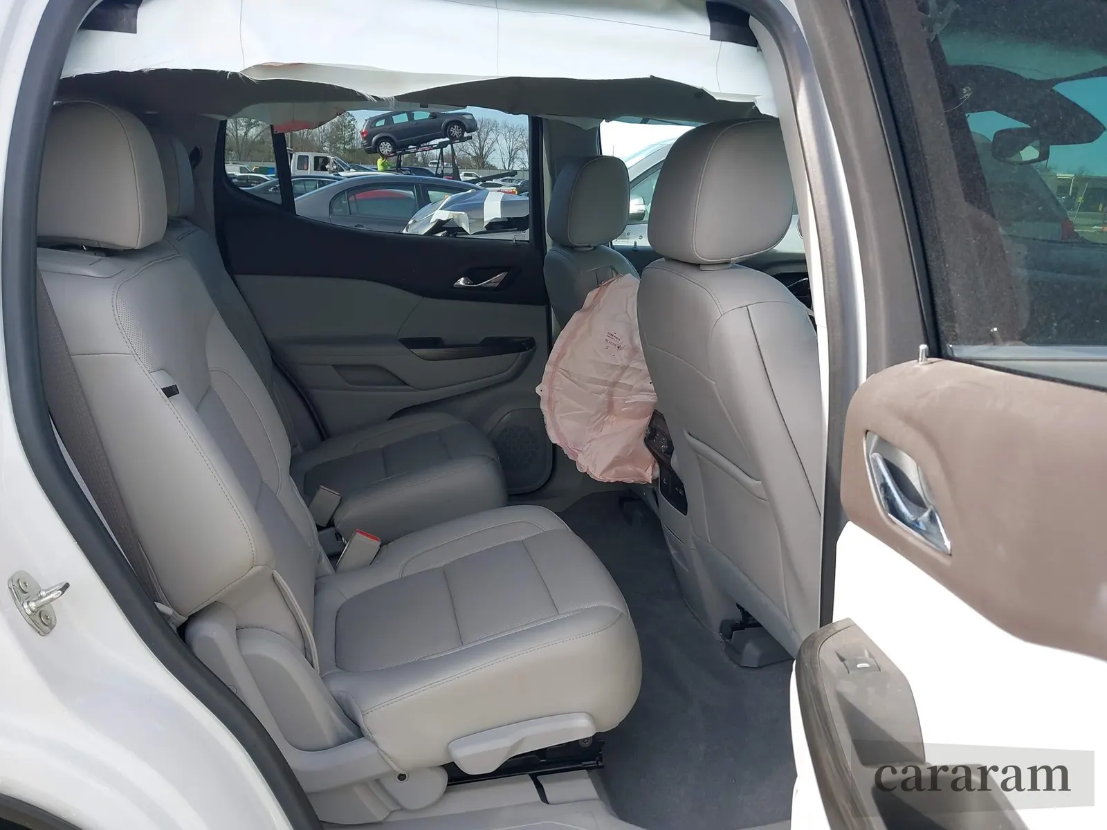 2020 GMC Acadia SLT