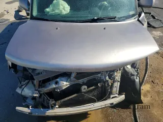 2005 Scion xB