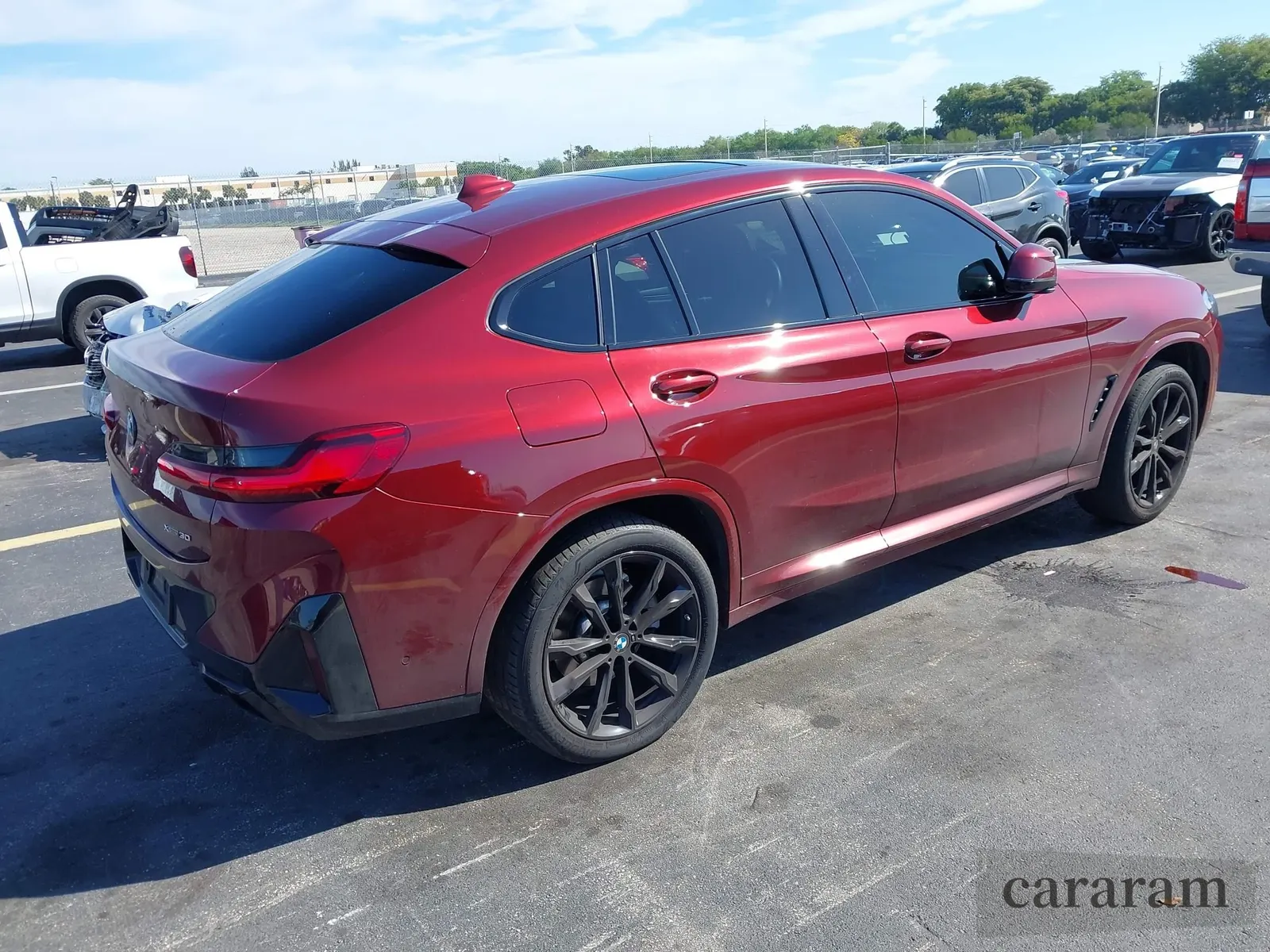 2025 BMW X4 xDrive30i