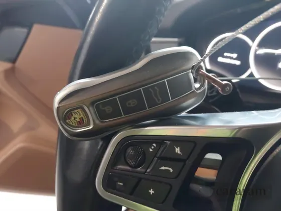 2018 Porsche Panamera 4 E-Hybrid