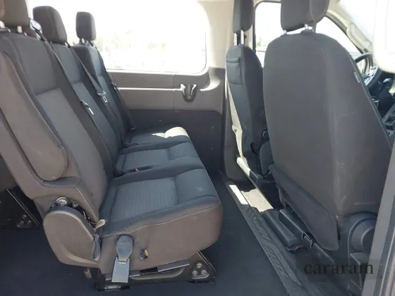 2022 Ford Transit Passenger XLT