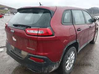 2015 Jeep Cherokee Sport
