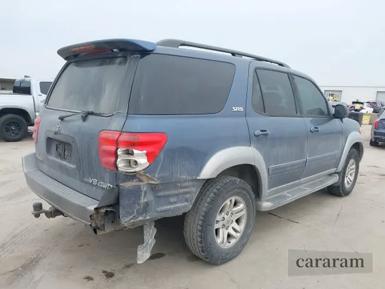 2004 Toyota Sequoia SR5