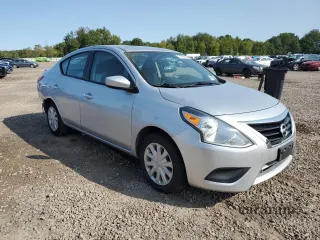 2019 Nissan Versa SV