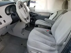 2013 Toyota Sienna LE
