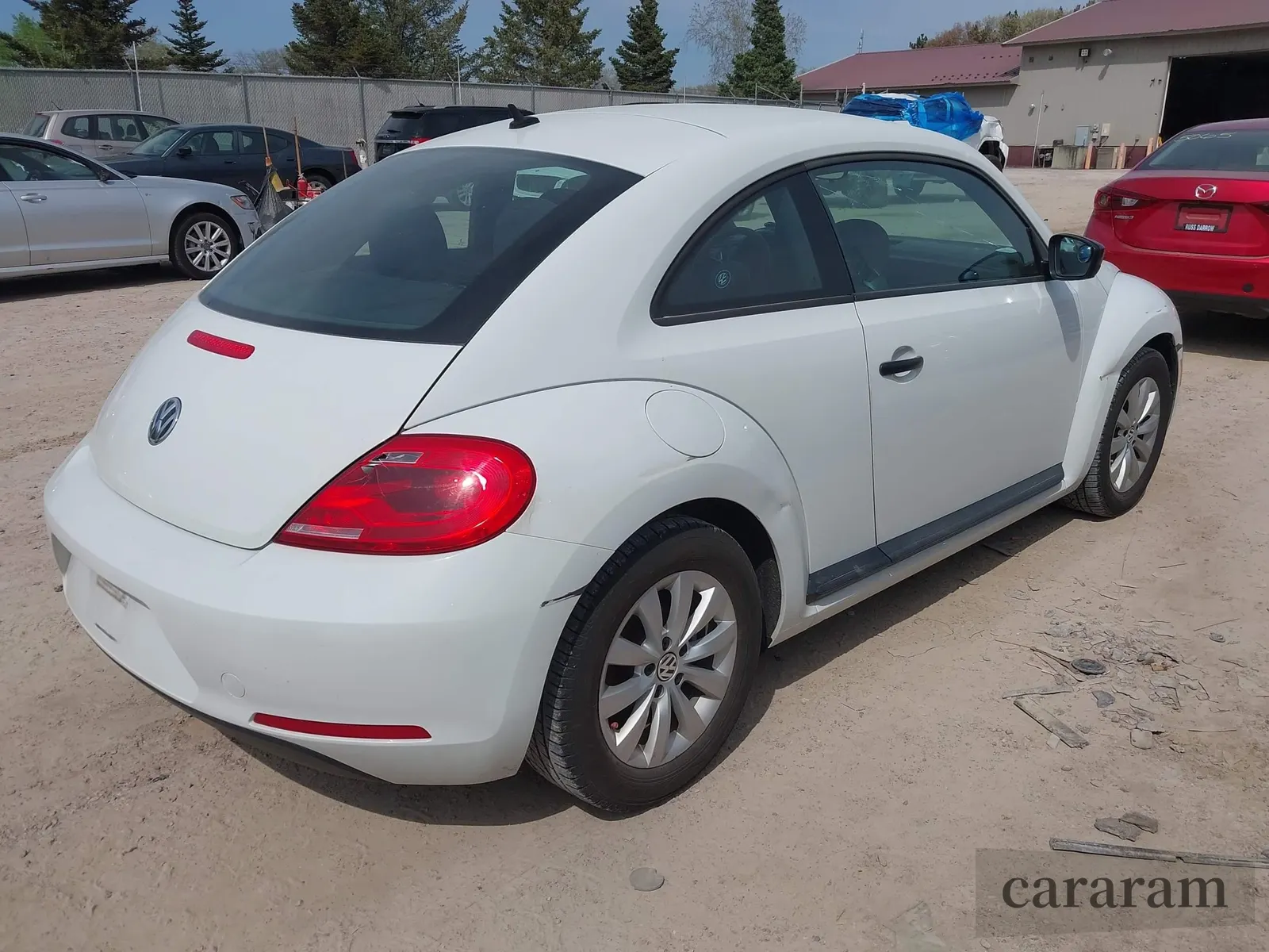 2014 Volkswagen Beetle Entry