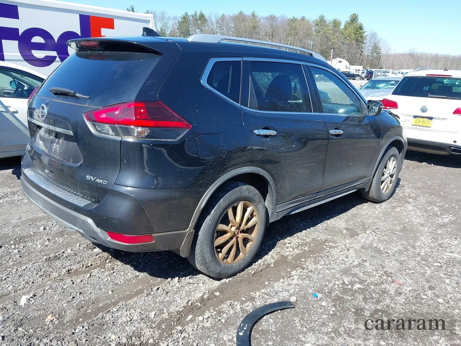 2018 Nissan Rogue SV