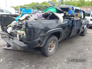 2006 GMC Sierra 2500HD SL
