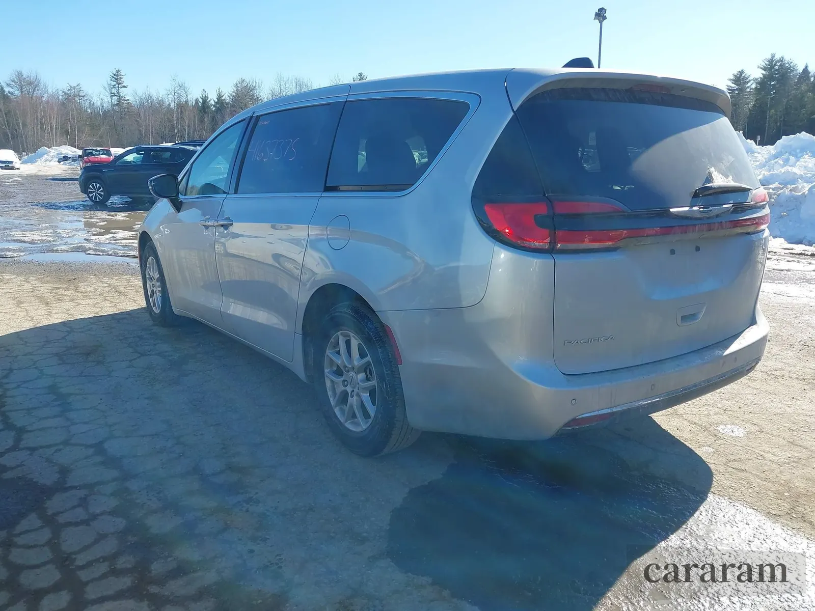 2024 Chrysler Pacifica Touring L
