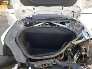 2015 Tesla Model S 85D