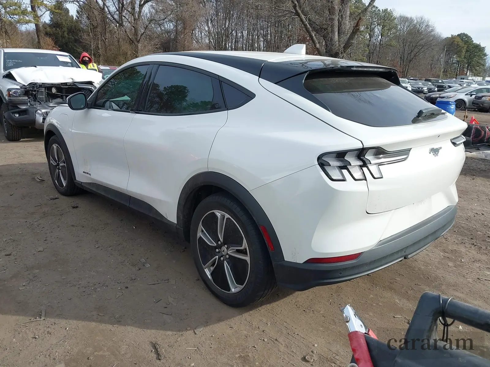 2022 Ford Mustang Mach-E Select