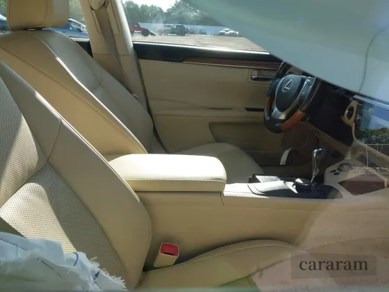 2015 Lexus ES 300h