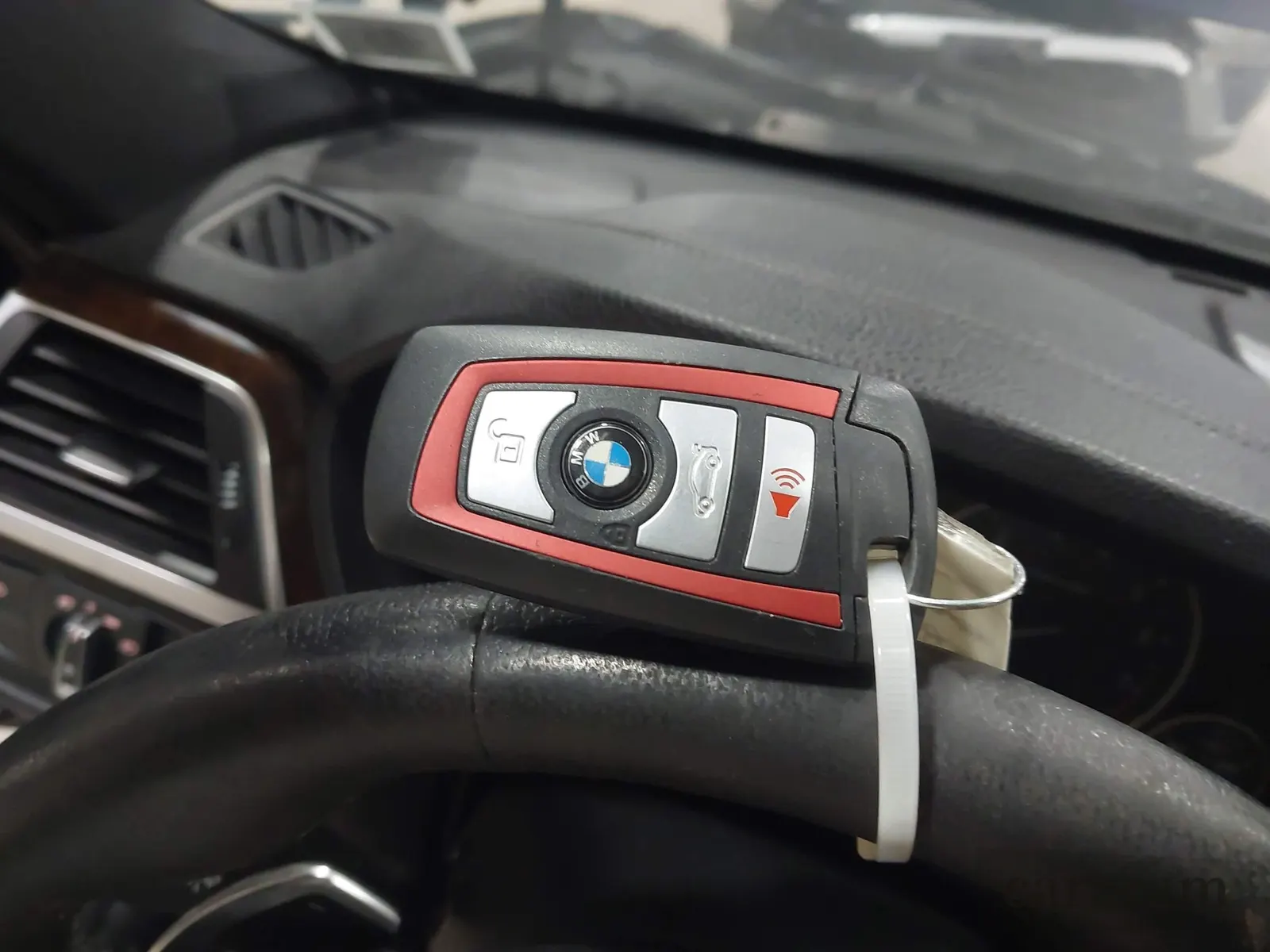 2018 BMW 3 Series 330i xDrive