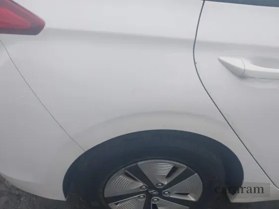 2017 Hyundai Ioniq Blue