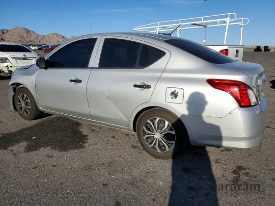 2015 Nissan Versa SL