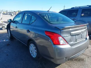 2019 Nissan Versa SV