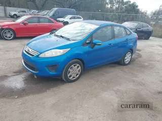 2013 Ford Fiesta SE