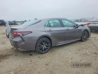2021 Toyota Camry Hybrid SE