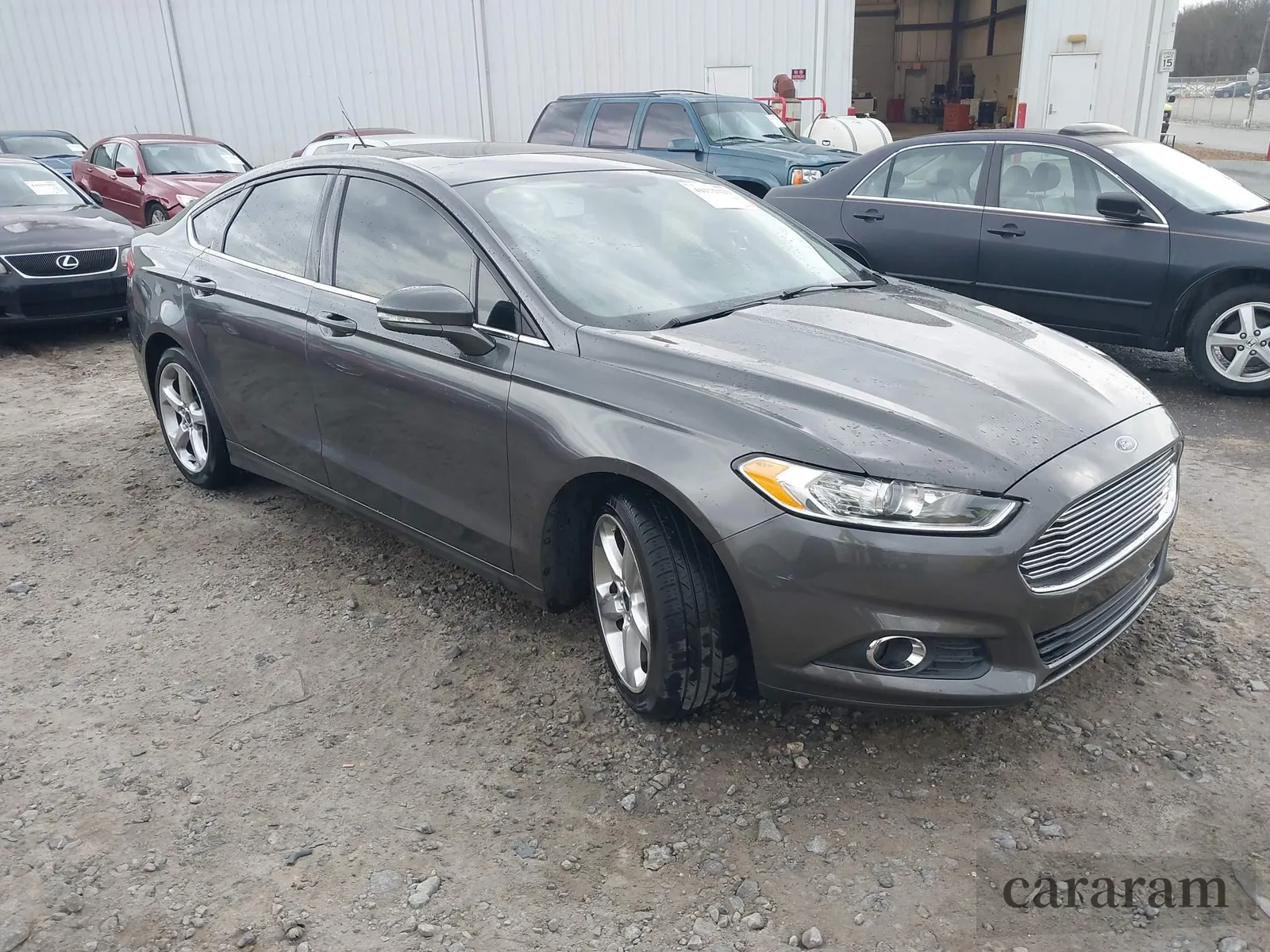 2016 Ford Fusion SE