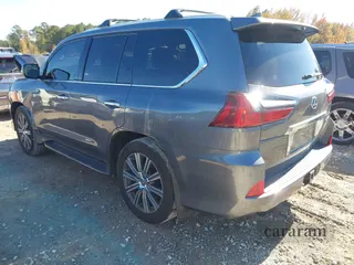 2016 Lexus LX 570