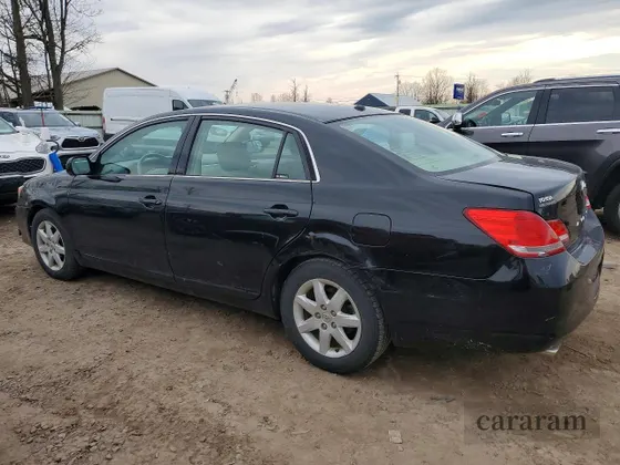 2010 Toyota Avalon XLS
