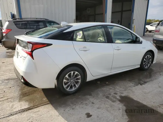 2021 Toyota Prius L Eco