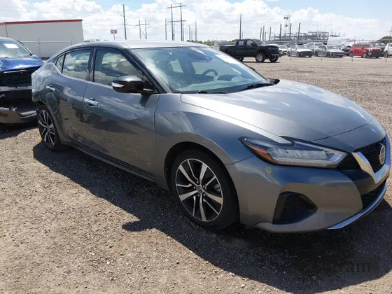 2021 Nissan Maxima SV