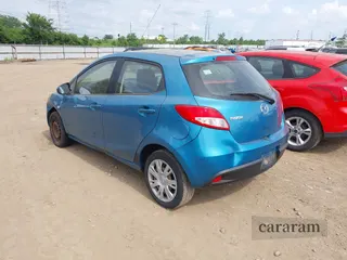 2011 Mazda 2 Sport