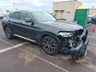 2022 BMW X4 xDrive30i