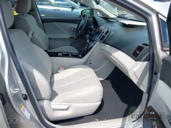 2012 Toyota Venza LE