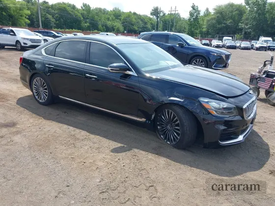 2020 Kia K900 Luxury